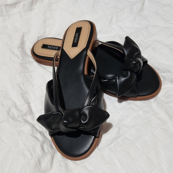 Kensie vegan black sandal slip ons with cute bow tie 🎀 New condition. Size 7 - Picture 2 of 11